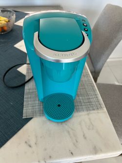 Teal Keurig K-Compact K35 Coffee Maker