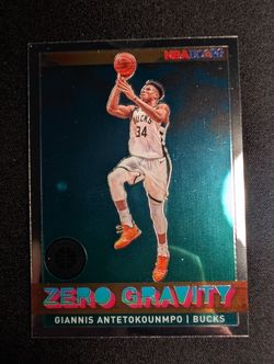2019-2020 NBA Hoops Premium Stock Giannis Antetokounmpo Zero Gravity Silver #6