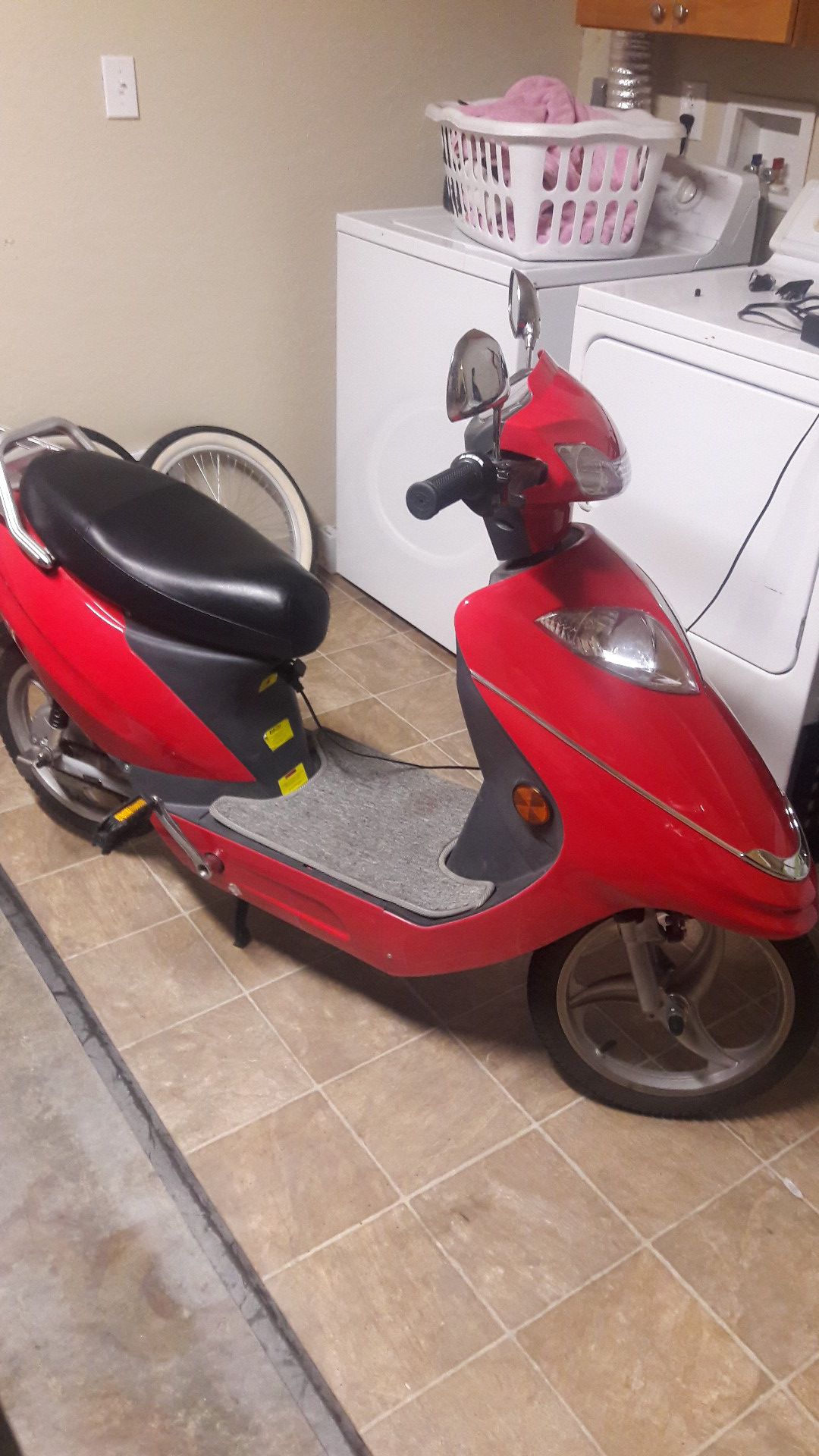 2004 voy electric scooter Sale in WA OfferUp