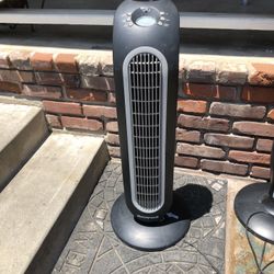 Honeywell tower fan 3speed Oscillates About 40” Height 