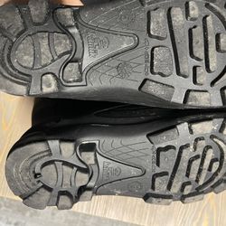 Snow Boots Size 5 Youth, Toddler Snow Bib Size 2T/3T