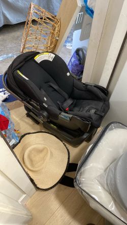 Nuna Car Seat And Base