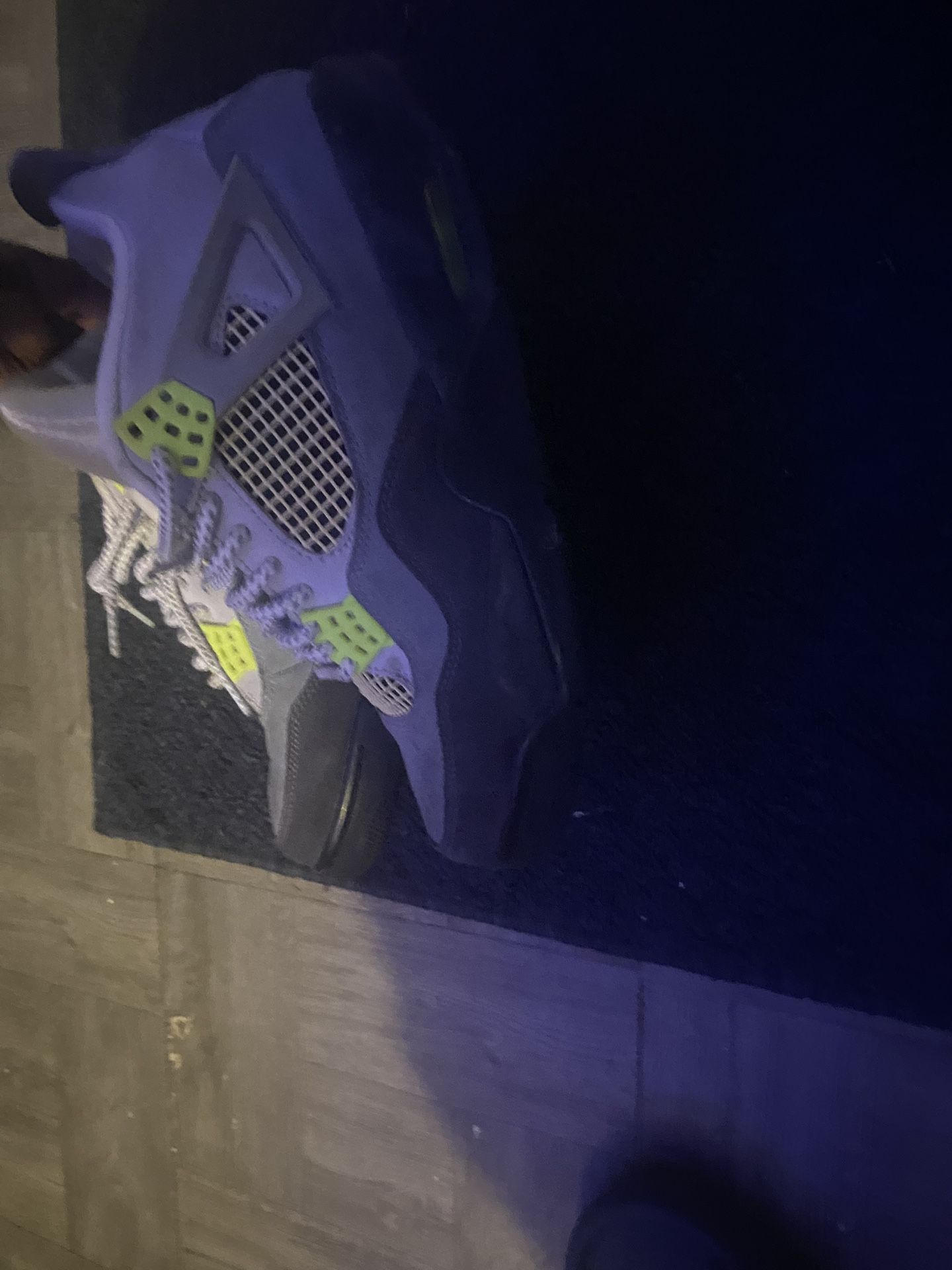 Jordan 4 Retro Neos