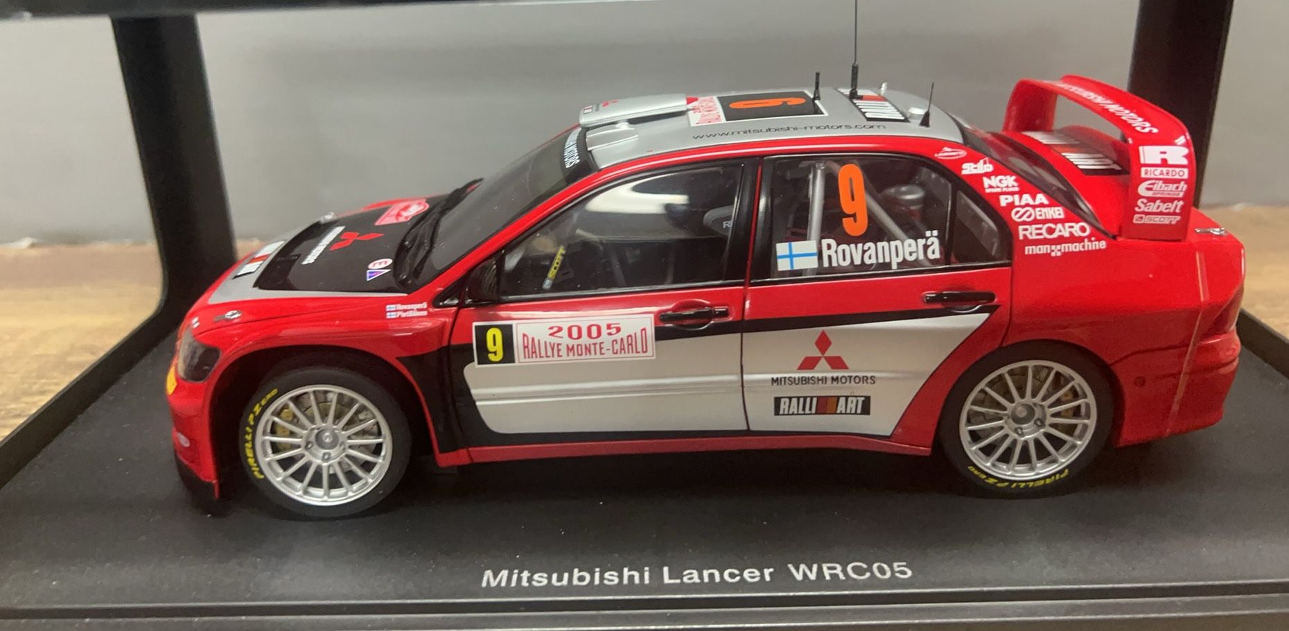 1/18 AUTOart Racing Mitsubishi Lancer WRC05 Rally Monte Carlo 2005