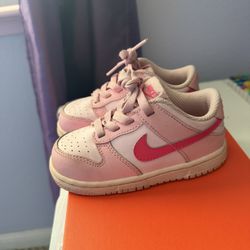 Pink Dunks 7.5C