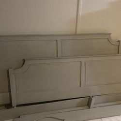 solid wood king bed frame and memory foam mattress 