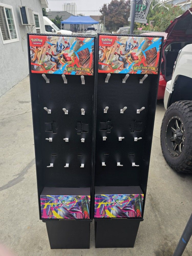 Mega Evolutions Display