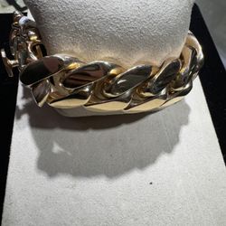 10k yg Miami Cuban Solid Bracelet 