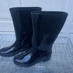 Shinny Black Rain Boots Size 7