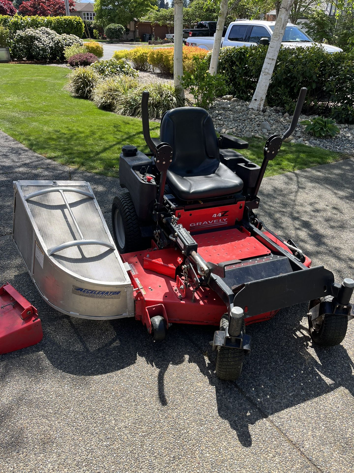 Gravely 44Z Zero Turn Mower for Sale in WA OfferUp