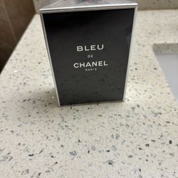 Bleu de Chanel EDP – 1.7oz (50mL)