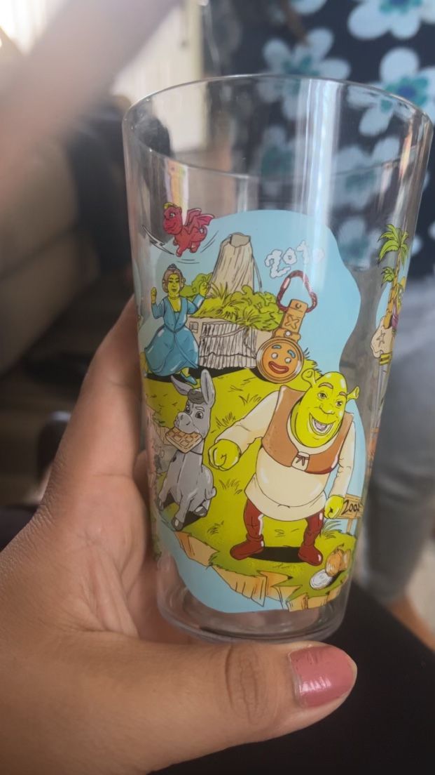 Shrek & Minion’s McDonald’s Collector’s Cups