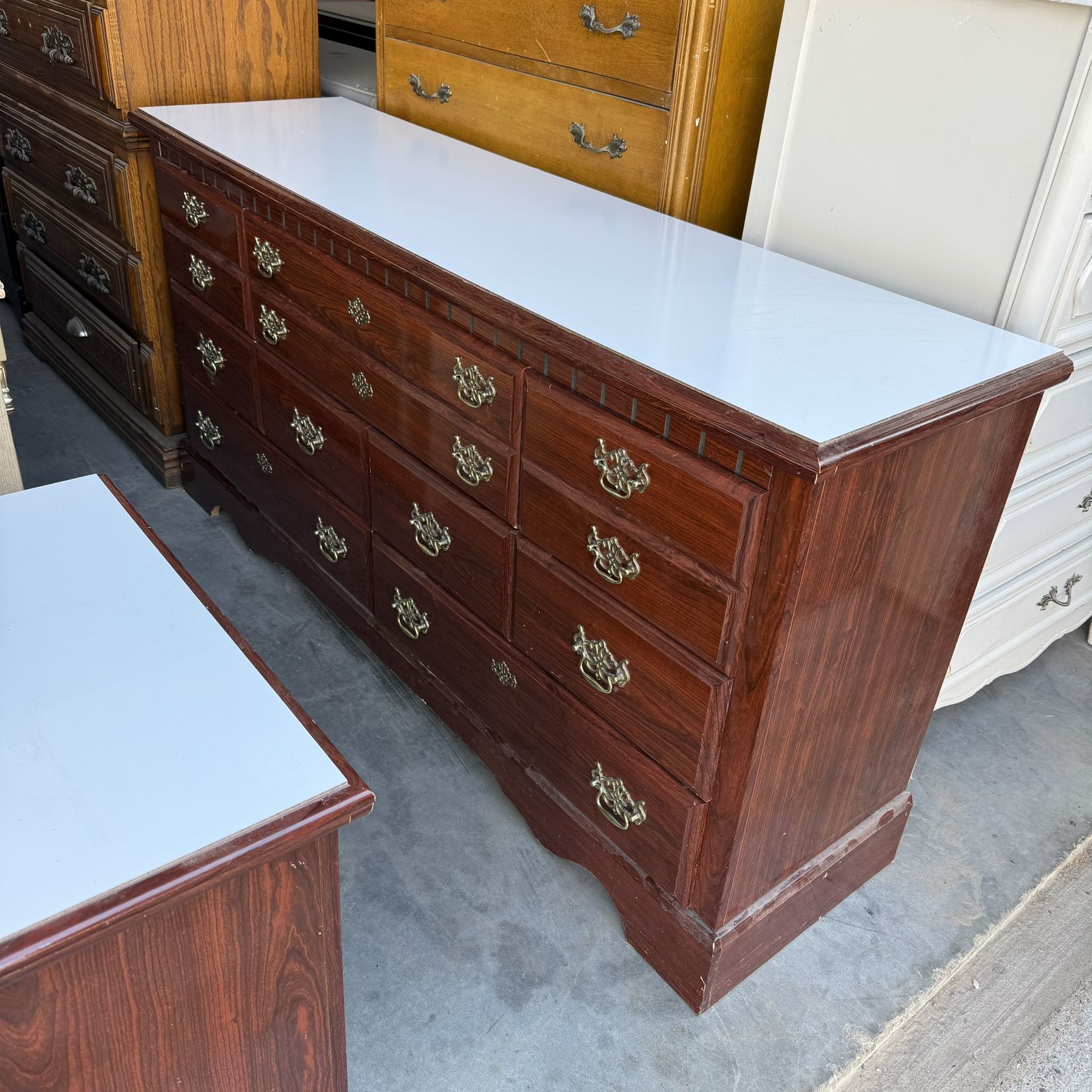 🥰BEDROOM FURNITURE SET🥰