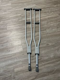 Medline Adjustable Aluminum Crutches