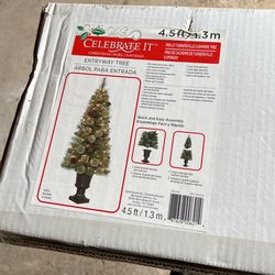 X Mas Tree