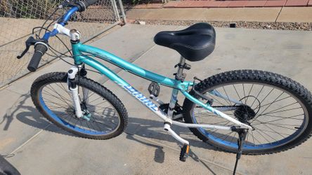 Genesis Whirlwind Women's Bike 26 Inch