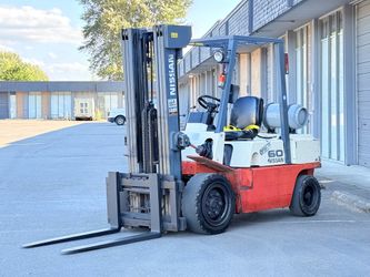 Forklift Nissan LPG 6000LB capacity