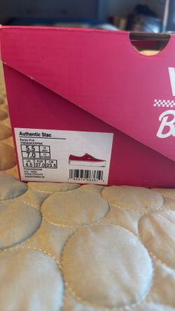 VANS X BARBIE AUTHENTIC STACKFORM SNEAKER