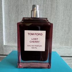 lost cherry Tom Ford
