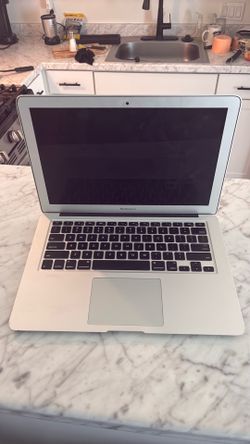 MacBook Air 256GB