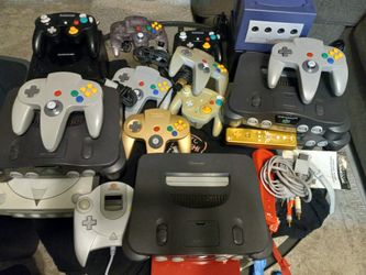 TONS OF VIDEO GAME CONSOLES AND ACCESSORIES