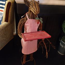 Wooden statue figure 42" 

Made of wood/straw. Very nice piece. Very rare and unique. 

(Maid butler waiter) 