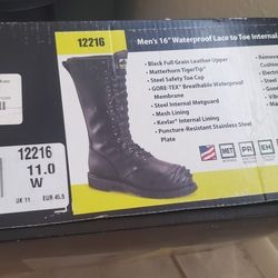 NIB Matterhorn Boots