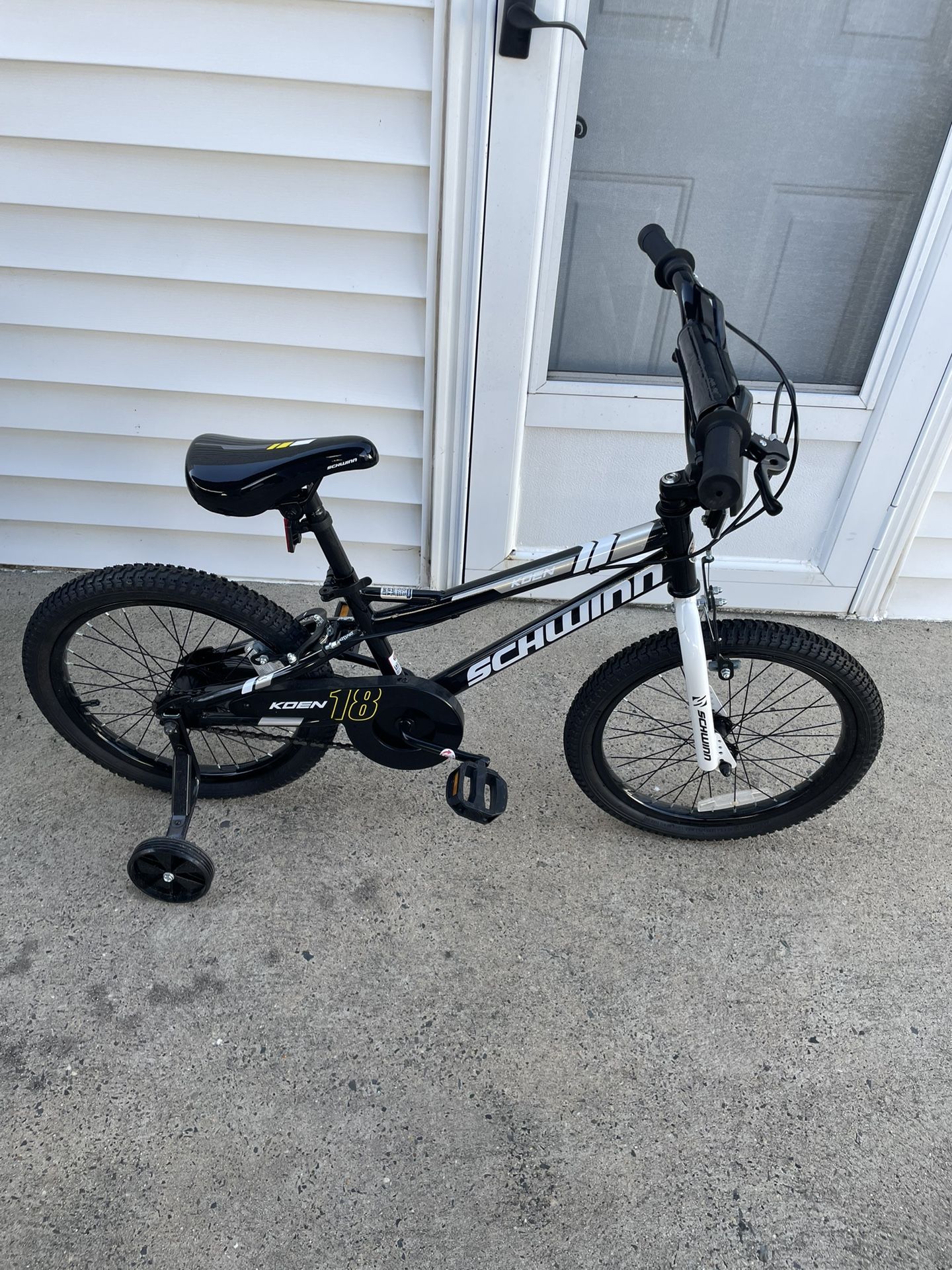 Schwinn Lien & Elm BMX Toddler and Kids Bike