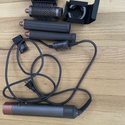 Dyson Air wrap Multi Styler