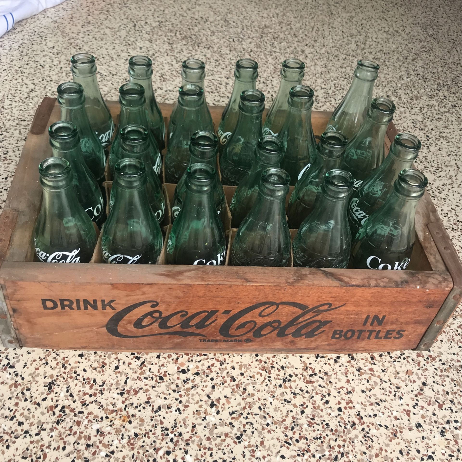 Collectors Vintage Coke Bottles and  Coca Cola Case