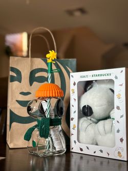 Snoopy Starbucks cup