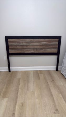Amolife Queen Size Bed Frame with headboard and footboard