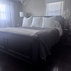 King Bedroom Set