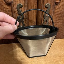 ♥️💖 NEW Gold Tone Filter Cone