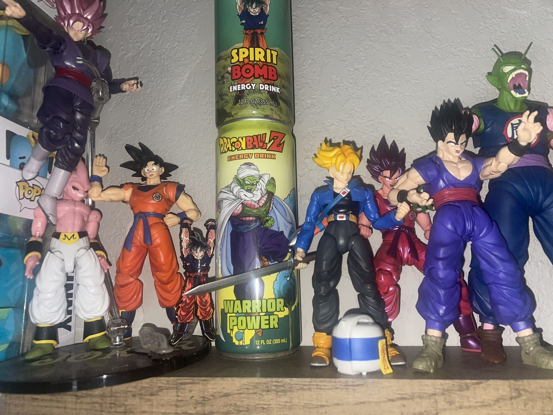 Dragon Ball Figure, Ssj5 Goku for Sale in Tulare, CA - OfferUp