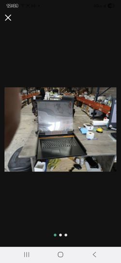 Rack Mount KVM Console