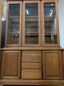 Classic Wood Display Cabinet Hutch with Glass Doors
