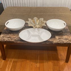 Big Dish New For $15. All 4 For $15