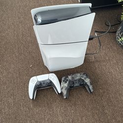 PS5 With Remote Control