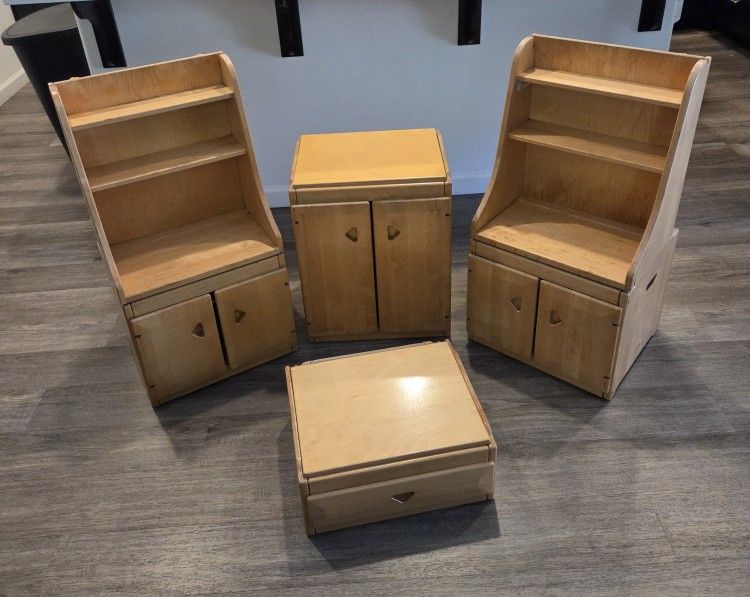 Kids Wooden Library Center