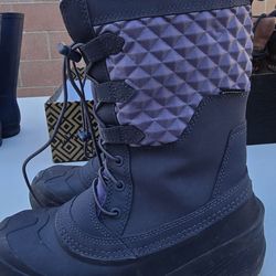 Girls rain/snow boots