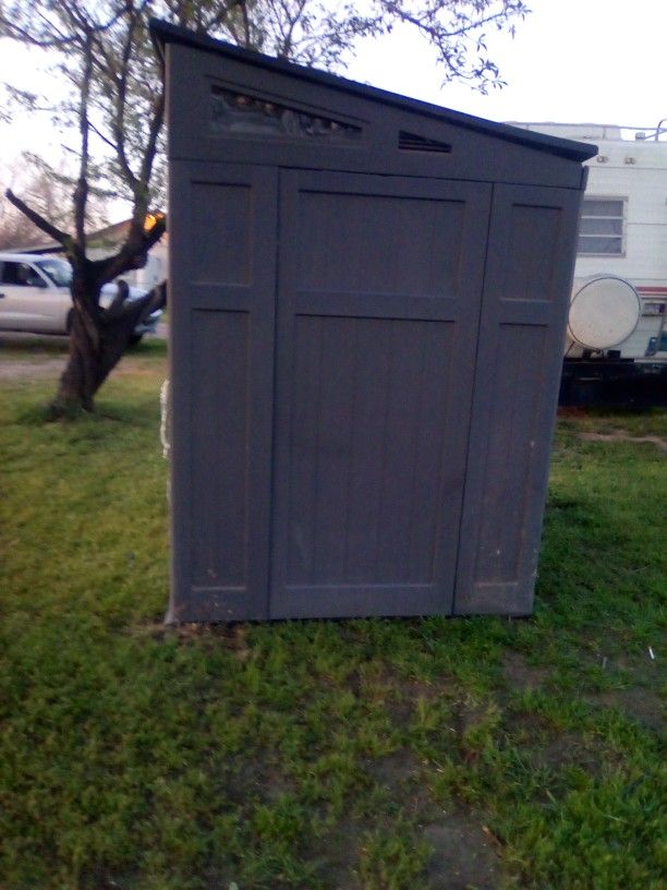 Shed