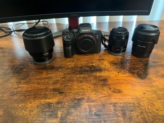 Sony A7 III Full-Frame Camera Bundle – Excellent Condition