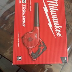 Milwaukee M18  cordless Handheld Blower