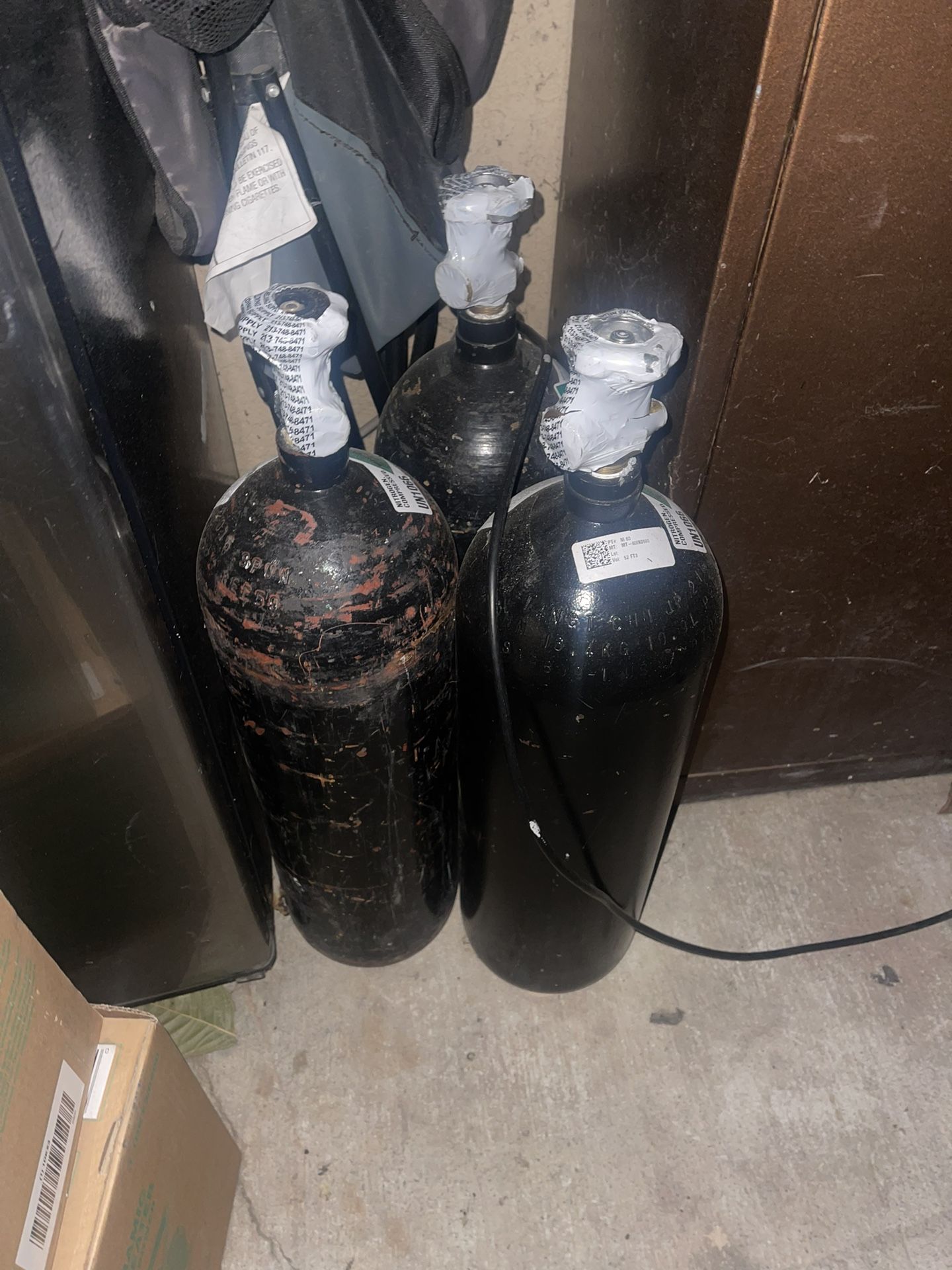 Nitrogen Cylinders