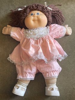 Cabbage Patch Kids Girl Doll 14in Soft Body Signed Blue Eyes Brown Curly Hair