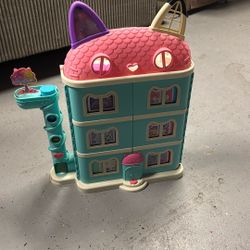 Gabby Cat Dollhouse With 6 Rooms Included 