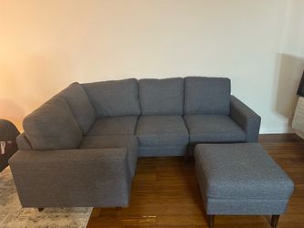 Cozey Altus Sectional Couch w/ Ottoman