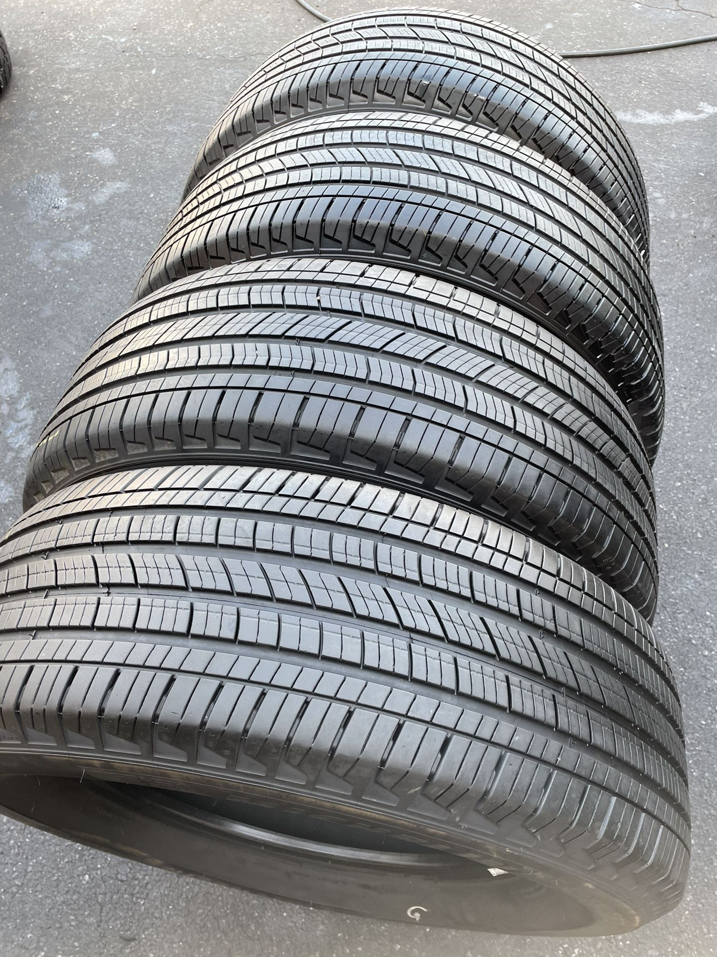 265/65/R17 Michelin Primacy 