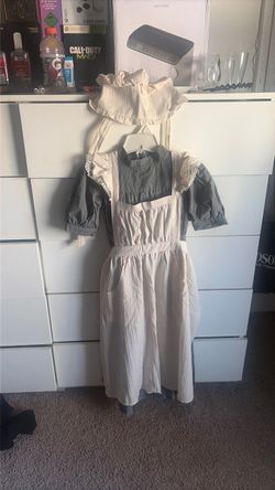 Costume